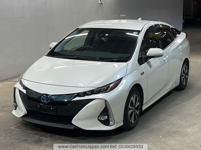 toyota prius-phv 2018 -TOYOTA--Prius PHV ZVW52-3074587---TOYOTA--Prius PHV ZVW52-3074587- image 1