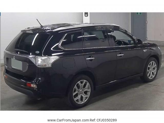 mitsubishi outlander-phev 2014 quick_quick_DLA-GG2W_0101674 image 2