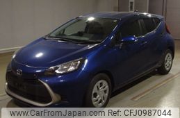toyota aqua 2022 -TOYOTA--AQUA MXPK11-2046960---TOYOTA--AQUA MXPK11-2046960-