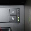 lexus is 2017 CFJ1702087 image 6