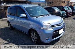 toyota sienta 2011 CFJ1749742