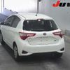 toyota vitz 2018 -TOYOTA--Vitz NHP130--NHP130-4000136---TOYOTA--Vitz NHP130--NHP130-4000136- image 2