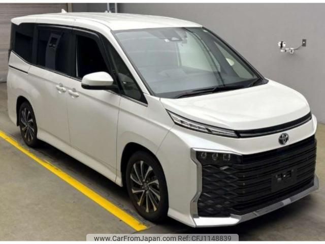 toyota voxy 2022 quick_quick_6BA-MZRA90W_0016604 image 1