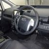toyota voxy 2010 -TOYOTA--Voxy ZRR70W-0372021---TOYOTA--Voxy ZRR70W-0372021- image 4