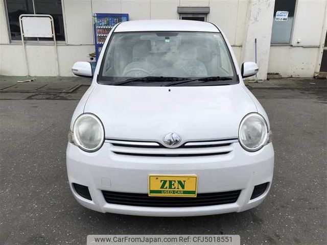 toyota sienta 2011 769235-200917162034 image 1