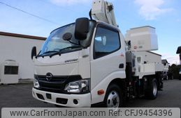 hino dutro 2018 GOO_NET_EXCHANGE_0230013A30240206W001