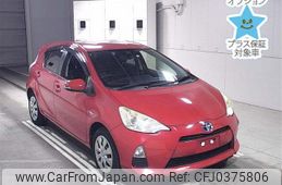 toyota aqua 2013 -TOYOTA--AQUA NHP10-6247371---TOYOTA--AQUA NHP10-6247371-