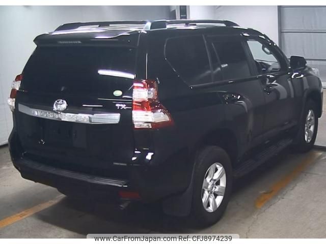 toyota land-cruiser-prado 2016 quick_quick_LDA-GDJ150W_0017472 image 2