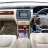 toyota crown 2003 CFJ1674291 image 2