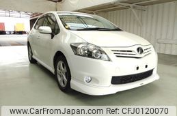 toyota auris 2011 ENHANCEAUTO_1_ea286471