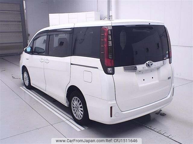 toyota noah 2014 CFJ1511646 image 2