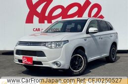 mitsubishi outlander-phev 2013 -MITSUBISHI--Outlander PHEV DLA-GG2W--GG2W-0003743---MITSUBISHI--Outlander PHEV DLA-GG2W--GG2W-0003743-