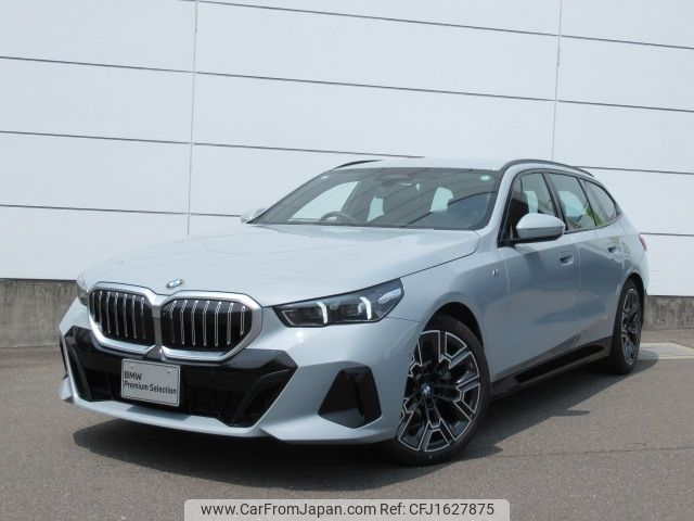 bmw 5-series 2024 CFJ1627875 image 1