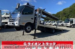 hino dutro 2022 CFJ1489227