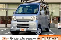 daihatsu hijet-van 2011 CFJ1809490