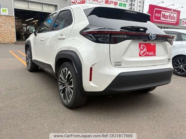 toyota yaris-cross 2020 CFJ1817969 image 2