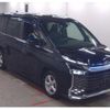 toyota voxy 2023 quick_quick_6AA-ZWR90W_0095403 image 1