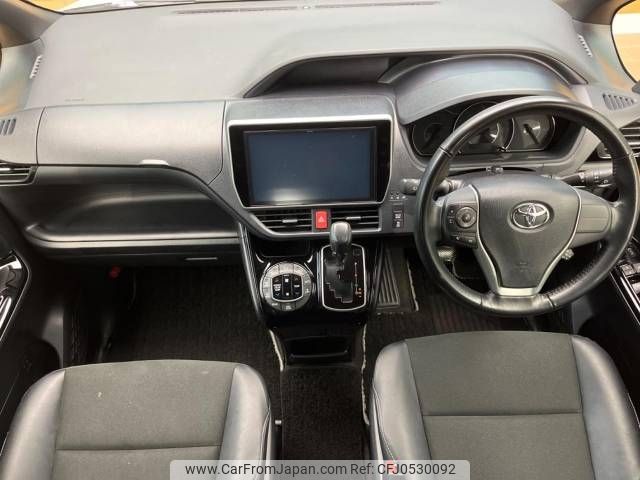 toyota noah 2018 -TOYOTA--Noah DBA-ZRR85W--ZRR85-0104063---TOYOTA--Noah DBA-ZRR85W--ZRR85-0104063- image 2