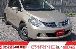 nissan tiida 2011 K00101