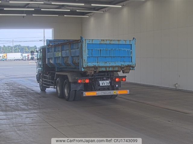 isuzu giga 2000 CFJ1743099 image 2