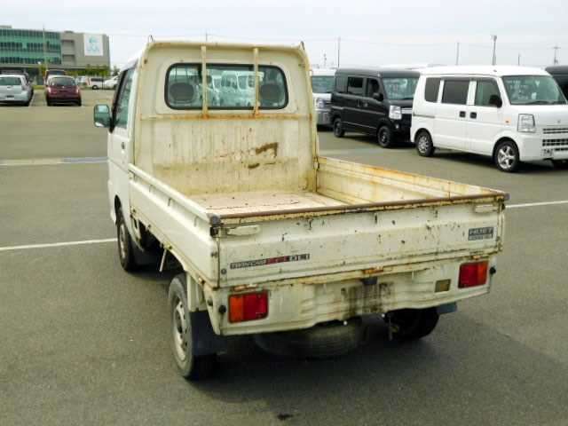 daihatsu hijet-truck 2000 No.10675 image 2