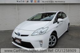 toyota prius 2014 -TOYOTA--Prius ZVW30--1817271---TOYOTA--Prius ZVW30--1817271-