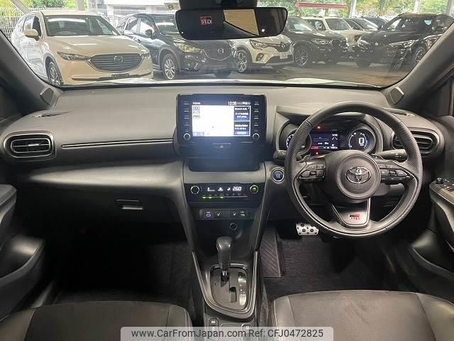 toyota yaris-cross 2022 quick_quick_5BA-MXPB10_MXPB10-3021216 image 2