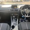 mazda axela 2018 CFJ1701725 image 2