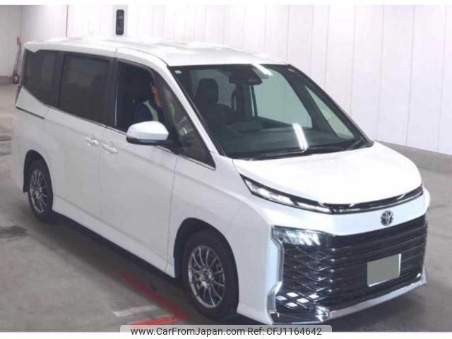toyota voxy 2023 quick_quick_6BA-MZRA90W_0078631 image 1