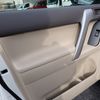 toyota land-cruiser-prado 2019 24341003 image 39