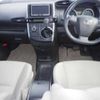 toyota wish 2009 TE3037 image 2