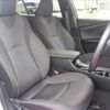 toyota prius 2018 quick_quick_DAA-ZVW50_ZVW50-6119946 image 17