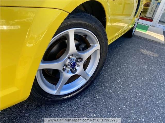 toyota mr-s 2001 CFJ1395996 image 2