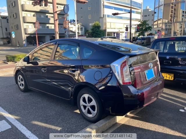 toyota prius 2013 -TOYOTA--Prius DAA-ZVW30--ZVW30-5590087---TOYOTA--Prius DAA-ZVW30--ZVW30-5590087- image 2