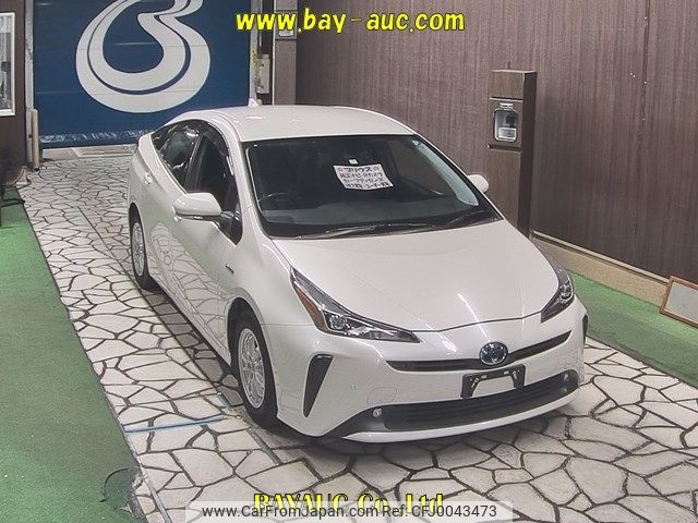 toyota prius 2019 -TOYOTA--Prius ZVW51-8069965---TOYOTA--Prius ZVW51-8069965- image 1