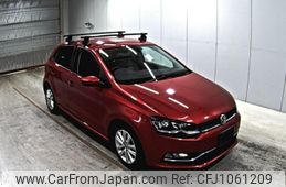 volkswagen polo 2017 -VOLKSWAGEN--VW Polo 6RCJZ-WVWZZZ6RZHU059082---VOLKSWAGEN--VW Polo 6RCJZ-WVWZZZ6RZHU059082-