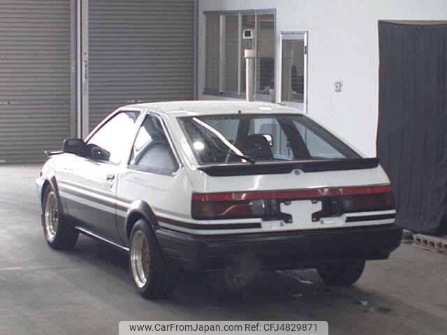 Toyota sprinter trueno 1984