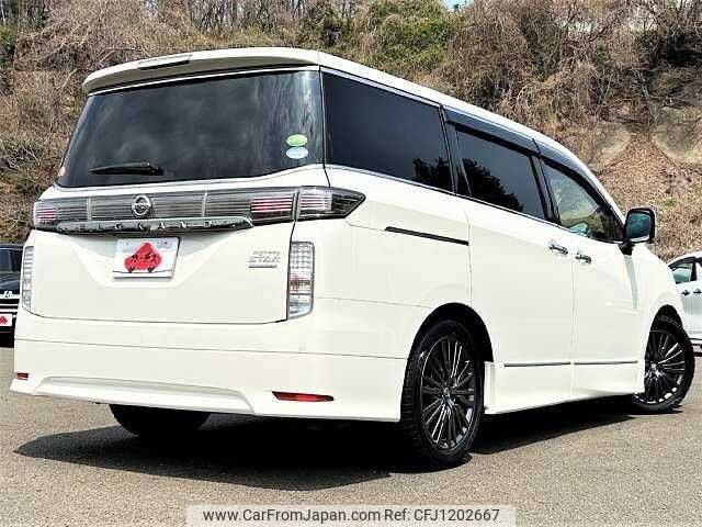 nissan elgrand 2017 504928-929728 image 2