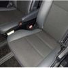 toyota noah 2019 -TOYOTA--Noah DBA-ZRR80W--ZRR80W-0573021---TOYOTA--Noah DBA-ZRR80W--ZRR80W-0573021- image 7