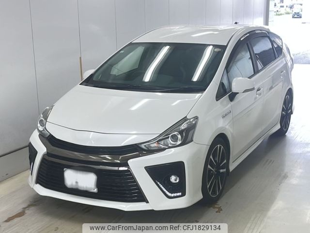 toyota prius-α 2017 CFJ1829134 image 1