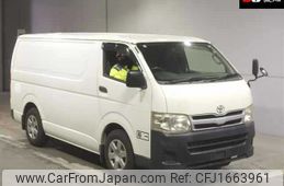 toyota regiusace-van 2013 CFJ1663961