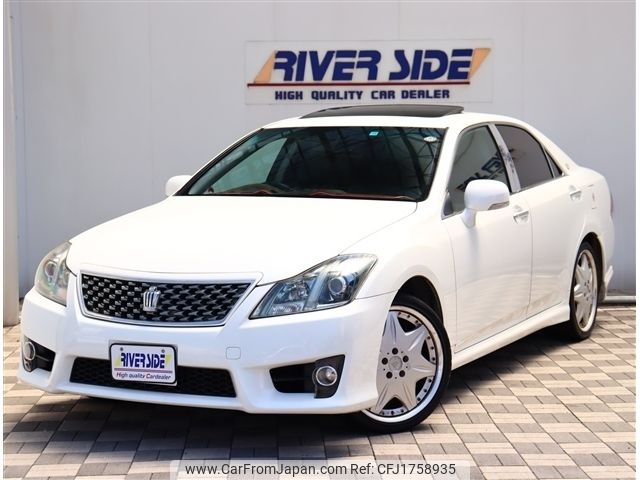 toyota crown 2010 CFJ1758935 image 1