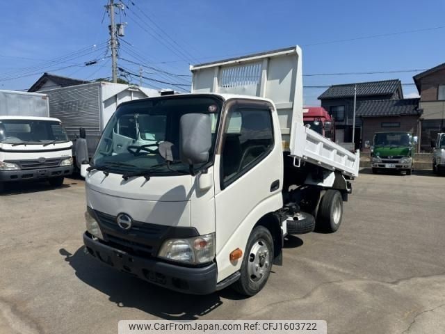 hino dutro 2011 CFJ1603722 image 2