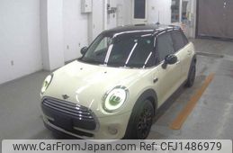 mini mini-others 2018 quick_quick_DBA-XU15M_WMWXU72010TN23371