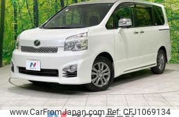 toyota voxy 2012 quick_quick_ZRR70W_ZRR70-0525352