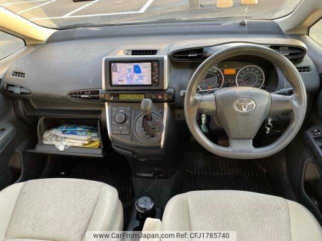 toyota wish 2011 CFJ1785740 image 1