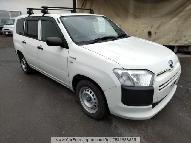 toyota probox 2020 CFJ1833855 image 2