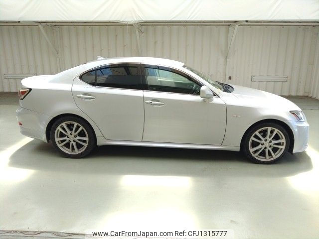 lexus is 2005 ENHANCEAUTO_1_ea301050 image 2