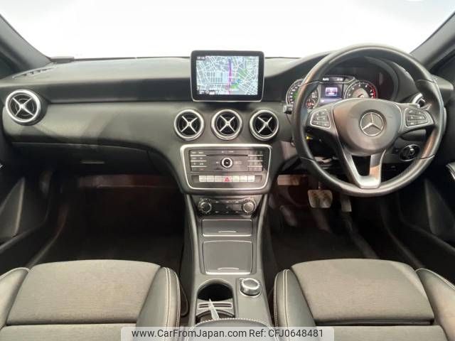 mercedes-benz a-class 2016 -MERCEDES-BENZ--Benz A Class DBA-176042--WDD1760422V139739---MERCEDES-BENZ--Benz A Class DBA-176042--WDD1760422V139739- image 2