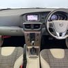 volvo v40 2018 quick_quick_MD4204T_YV1MZA8RDJ2150429 image 3